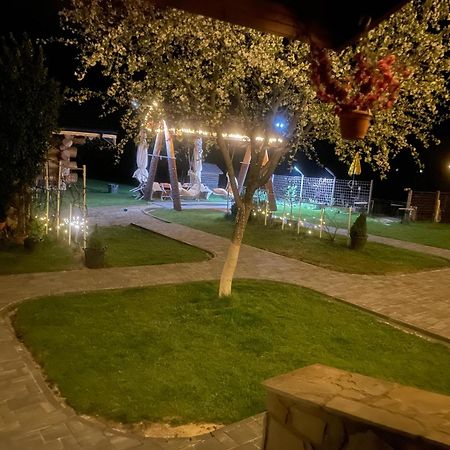 Hasienda Rîşnov Exteriör bild